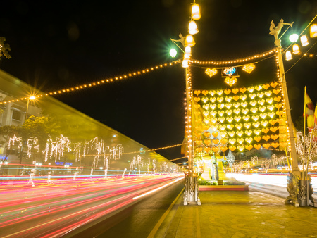 BANGKOK - DECEMBER 29: Night light view along Rajdamnoen avenue in Bangkok, Thailand, decorated with light bulbs in New Year celebration, was taken on December 29, 2015.のeditorial素材