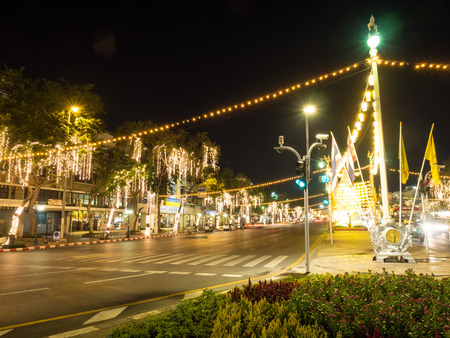 BANGKOK - DECEMBER 29: Night light view along Rajdamnoen avenue in Bangkok, Thailand, decorated with light bulbs in New Year celebration, was taken on December 29, 2015.のeditorial素材