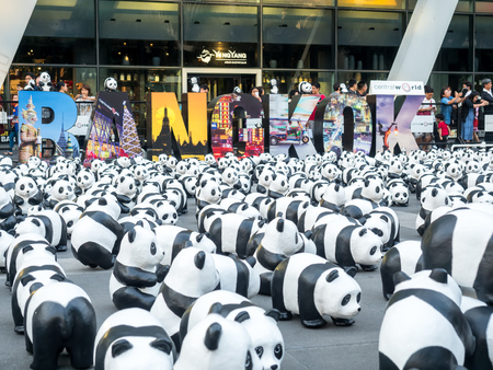 BANGKOK - MARCH 7: 1,600 pandas world tour, papier mache sculptures of pandas with recycled paper, exhibited at Central World shopping mall in Bangkok, Thailand, was taken on March 7, 2016.のeditorial素材