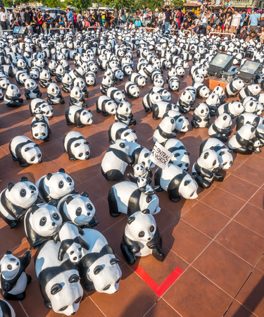 BANGKOK - MARCH 13: 1600 pandas world tour, papier mache sculptures of pandas with recycled paper, exhibited at Giant Brahmin swing in Bangkok, Thailand, was taken on March 13, 2016.のeditorial素材