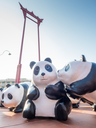 BANGKOK - MARCH 13: 1600 pandas world tour, papier mache sculptures of pandas with recycled paper, exhibited at Giant Brahmin swing in Bangkok, Thailand, was taken on March 13, 2016.のeditorial素材