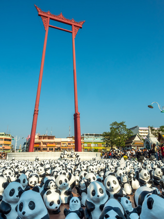 BANGKOK - MARCH 13: 1600 pandas world tour, papier mache sculptures of pandas with recycled paper, exhibited at Giant Brahmin swing in Bangkok, Thailand, was taken on March 13, 2016.のeditorial素材