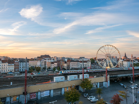 BRUSSELS - SEPTEMBER 30: Cityscape view in evening twilight period of Brussels, the capital city of Belgium, taken on September 30, 2015.のeditorial素材
