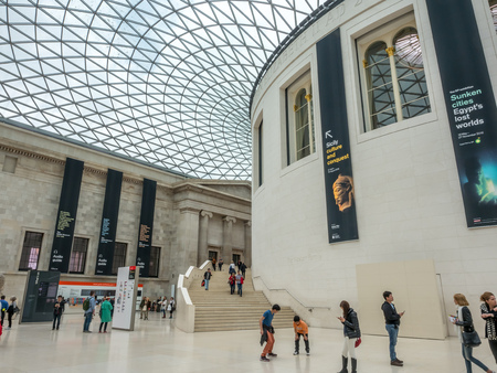 LONDON - MAY 24: Great Court, entrance welcome large hall of British museum, in London, England, was taken on May 24, 2016.のeditorial素材