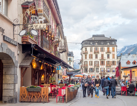 CHAMONIX-MONT-BLANC, FRANCE - APRIL 15 : Scene in Chamonix-Mont-Blanc town in France, one of the oldest ski resort town, with tourists walk in town, on April 15, 2017.のeditorial素材