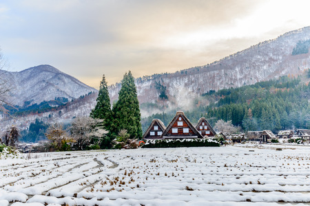 GIFU, JAPAN - NOVEMBER 26 : Gassho-zukuri house unique architecture in Shirakawa village, the UNESCO World heritage place, in early winter season in Gifu, Japan, on November 26, 2017.のeditorial素材