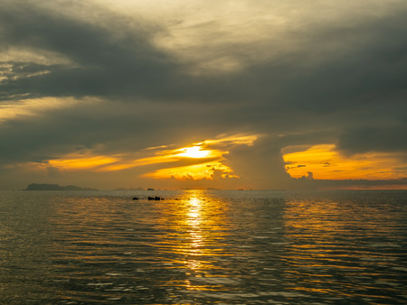 Seascape view under sunset cloudy blue sky in evening twilight time at Samui island, Thailandの写真素材