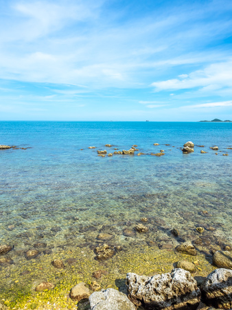 Seascape view at Phra That Laem Sor temple pagoda with sand and rock beach at Samui island in summer season, Thailandの写真素材