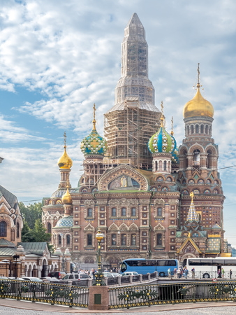 SAINT PETERSBURG, RUSSIA - SEPTEMBER 2 : Under construction of The Church of the Savior on Spilled Blood, sophisticated medieval architecture cathedral in Saint Petersburg, Russia, was taken on September 2, 2018.のeditorial素材