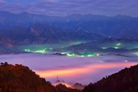 Taiwan s beautiful mountains night sceneの写真素材