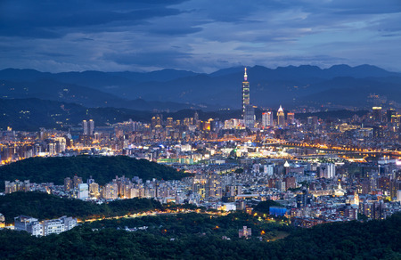 The Taipei 101 and Taipei city night viewのeditorial素材
