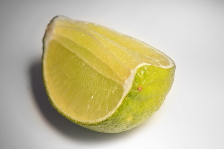 close up picture of lemon slice on white backgroundの写真素材