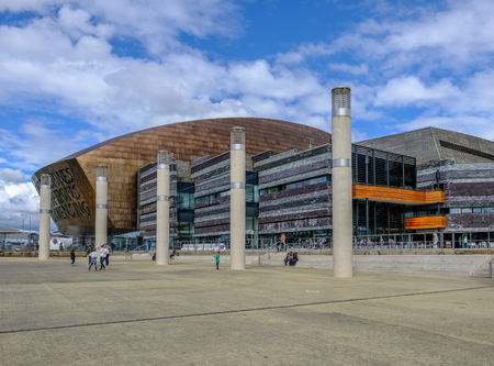 Cardiff Bay, Wales - May 20, 2017: Millennium Centre for Arts with square, steps and people.のeditorial素材