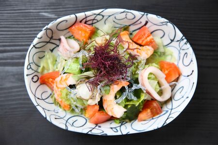 Fresh Prawn And Seaweed Saladの写真素材