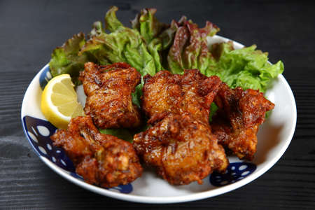 studio shot of Deep-fried Chicken Wingsの写真素材