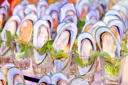 steamed new zealand mussels with chili sauceの写真素材