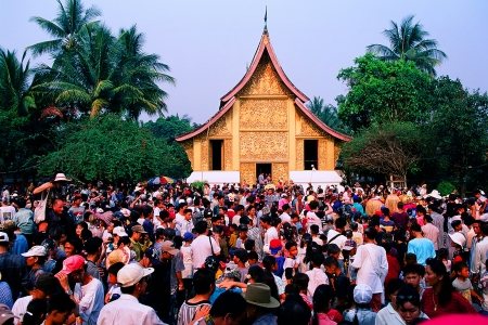 Wat Xieng Thong Water Festival Lao New Year Festival Grandmother, grandfather, Peter Baer のeditorial素材