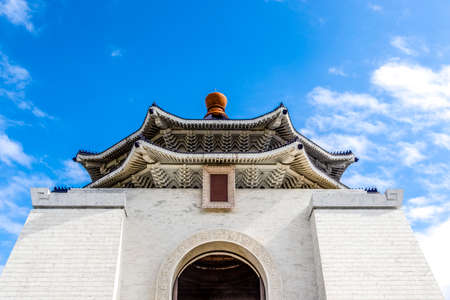 Facade of the National Chiang Kai-shek Memorial Hall in Taipei, Taiwanのeditorial素材