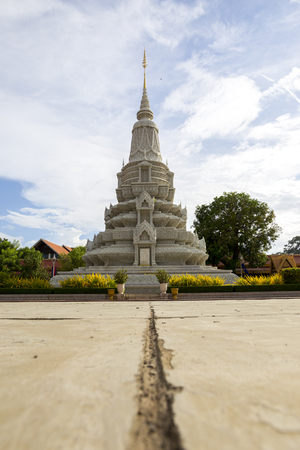 Tourism Khmer style roof architecture in Royal Palace, Phnom Penh, Cambodia, Asia.のeditorial素材