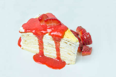 srtawberry crape cake isolateの写真素材