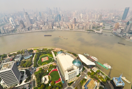 Smoggy Shanghai - Chinaのeditorial素材
