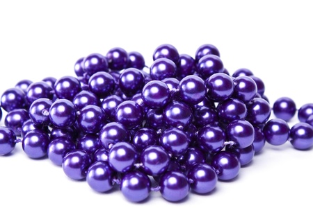 Violet Pearl necklace isolated on the white backgroundの写真素材