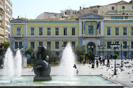 05 OCTOBER 2018, ATHENS, GREECE National Bank of Greece with a fountain in frontのeditorial素材