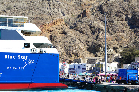 Santorini, Greece, September 24 2018, tourists from all over the world arrive or depart from the port of Thiraのeditorial素材