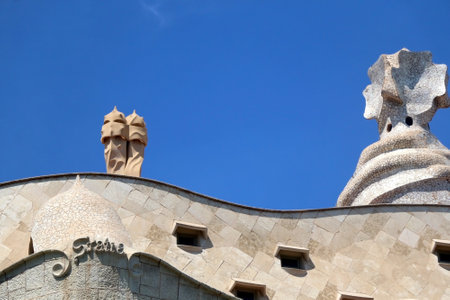 Casa MilÃ , also known as La Pedrera, is a famous modernist building designed by Antoni GaudÃ­ in Barcelona, Spain.のeditorial素材