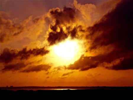 A fiery sunset.の写真素材