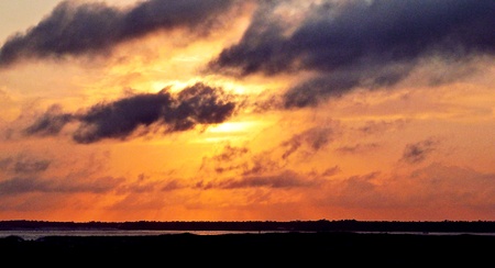  A soft colorful sunset.の写真素材