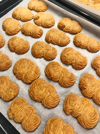 Baking cookies on the white paper