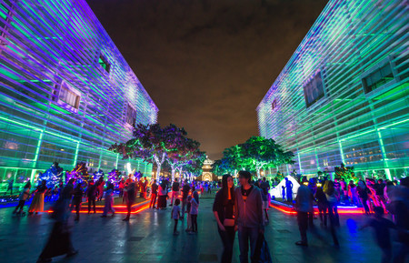 Malaysia : Light and Motion Putrajaya (LAMPU) was held from 30 December 2016 to 1 January 2017 at Putrajaya Malaysiaのeditorial素材