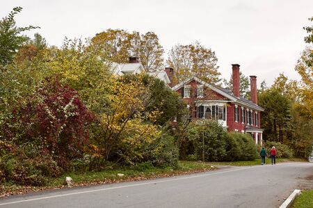 Woodstock, Vermont - September 30th, 2019:  Residential neighborhood with historic homes on a cool Fall day in the New England town of Woodstock.のeditorial素材