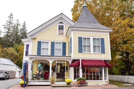 Woodstock, Vermont - September 30th, 2019:  Small shops and restaurants on a cool Fall day in the historic New England town of Woodstock.のeditorial素材