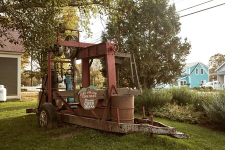 Waterbury, Vermont - September 29th, 2019: Cider Press at entrance to Cold Hollow Cider in Waterbury, Vermontのeditorial素材