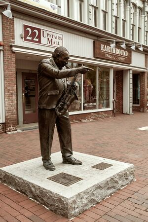 Burlington, Vermont - September 29th, 2019: Statue of Big Joe Burrell by Chris Sharp on pedestrian shopping mall Church Street Marketplaceのeditorial素材