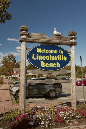 Lincolnville, Maine - September 27th 2019: Entrance to coastal town of Lincolnville off of Route 1.のeditorial素材