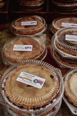 Boston, Massachusetts - October 3rd, 2019: Seasonal apple cider donuts for sale at a farmers market in Copley Square on a Fall day.のeditorial素材