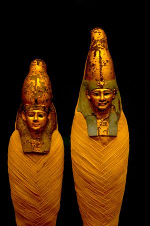 egyptian statuesの写真素材