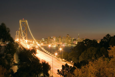 Golden Gate Bridge at night