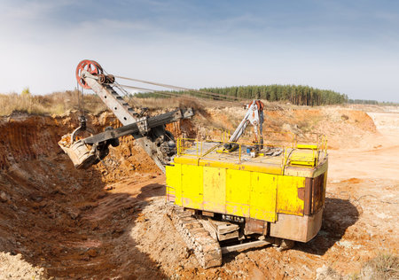heavy bulldozer career digs  ground