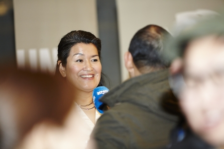 Nuuk, febuary 26 2013: Greenland Election 2013 KNR TV debate Kuupik Kleist vs. Aleqa Hammondのeditorial素材