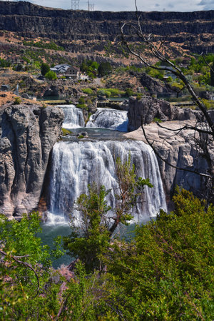 Shoshone Falls on the Snake River as viewed from the hiking trail. Twin Falls by Pillar Falls by Milner Dam Idaho. USAの写真素材