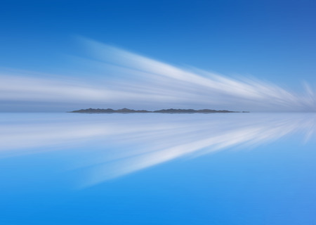 Salar De Uyuni, Bolivia - Amazing reflections on the worlds largest salt flatの写真素材