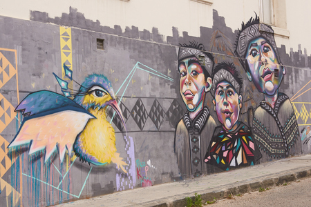 Valparaiso, Chile - October 23, 2014: Colourful murals decorating buildings in the coastal city of Valparaiso in Chile.のeditorial素材