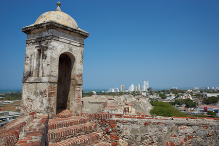 Historic castle of San Felipe De Barajas on a hill overlooking the Spanish colonial city of Cartagena de Indias on the coast of Colombia.のeditorial素材