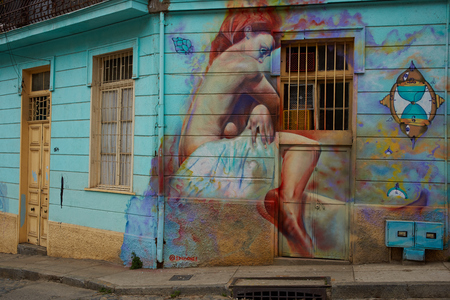 Valparaiso, Chile - September 4, 2015: Colourful street art decorating houses in the city of Valparaiso in Chile.のeditorial素材