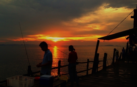 fishing in the eveningの素材