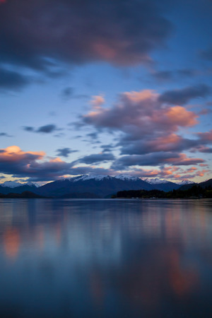 wanaka sunriseの写真素材